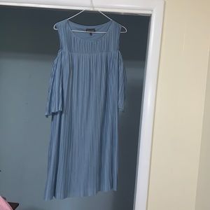 Cold shoulder blue pleated dress
